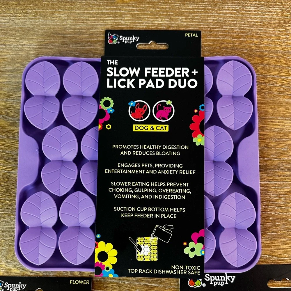 Set of 3 Spunky Pup Slow Feeder and Lick Pad Duo Dogs & Cats